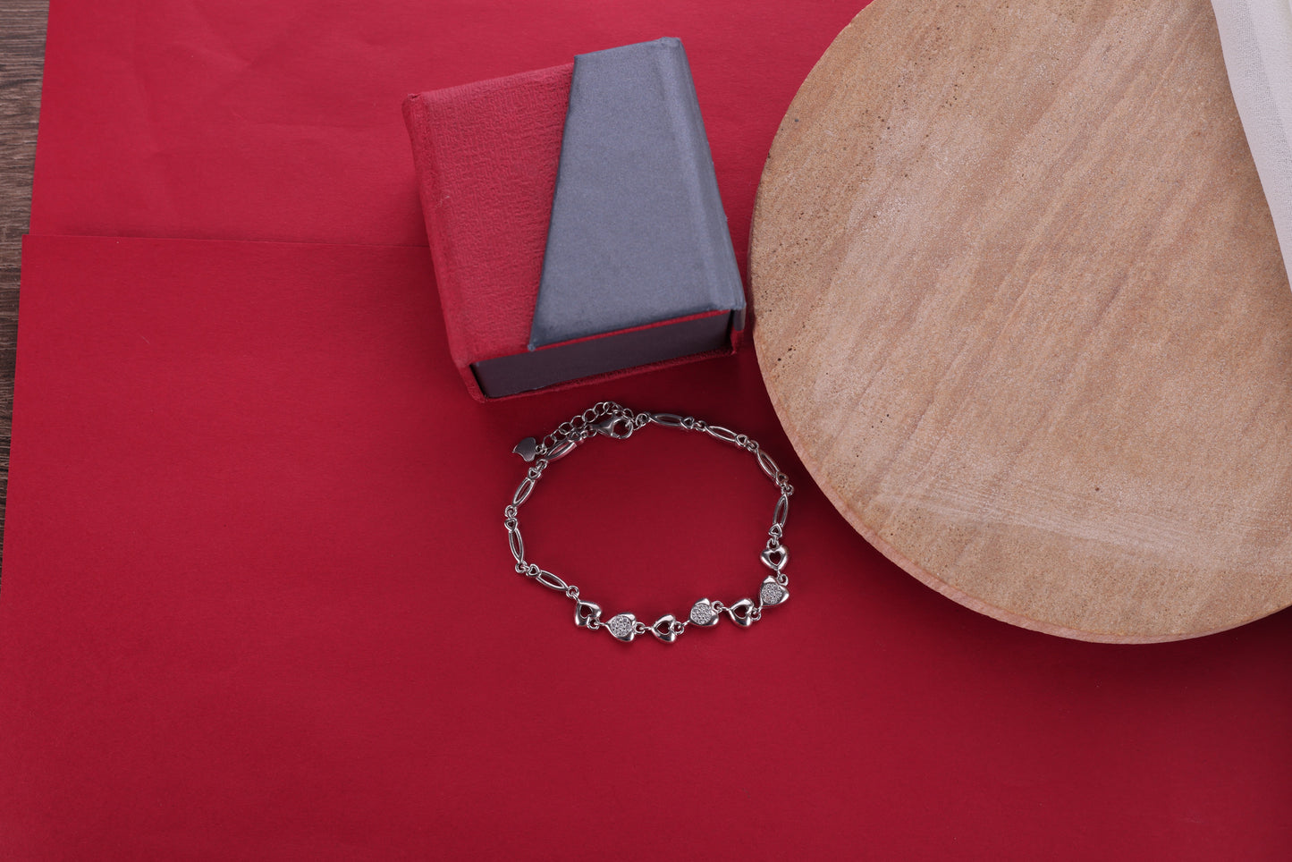 π Elegant 925 Sterling Silver Heart Bracelet π