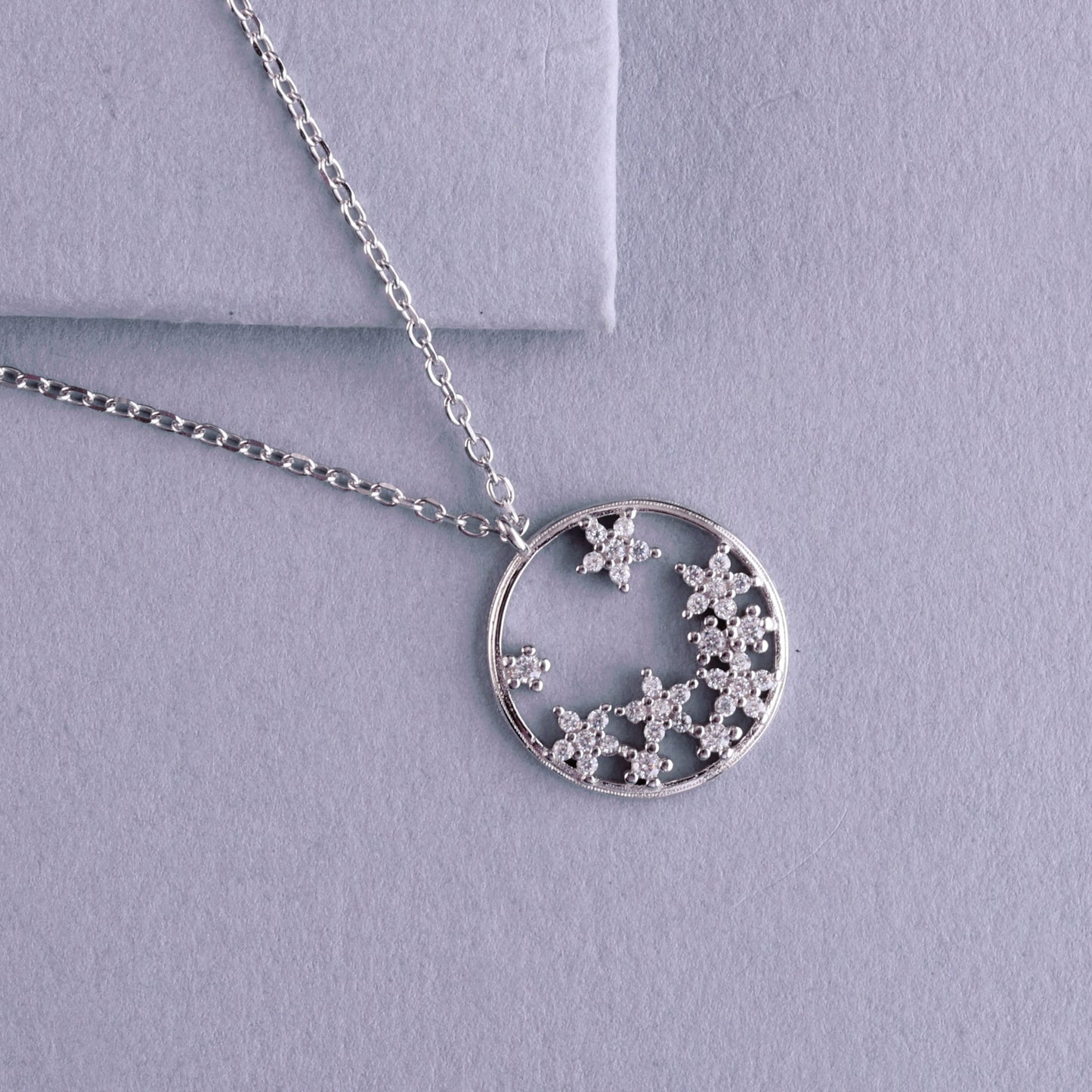 ✨925 Sterling Silver Celestial Pendant Necklace for Women | Star Cluster Design with Sparkling Stones | Elegant & Lightweight Everyday Jewelry