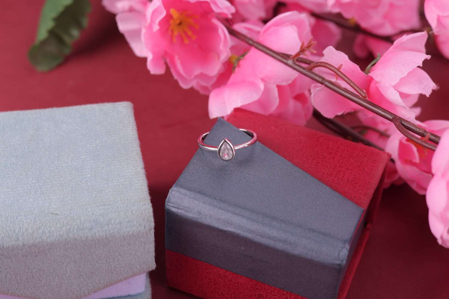 ๐ธ Elegant Teardrop 925 Sterling Silver Ring | Minimalist Womenโs Jewelry ๐