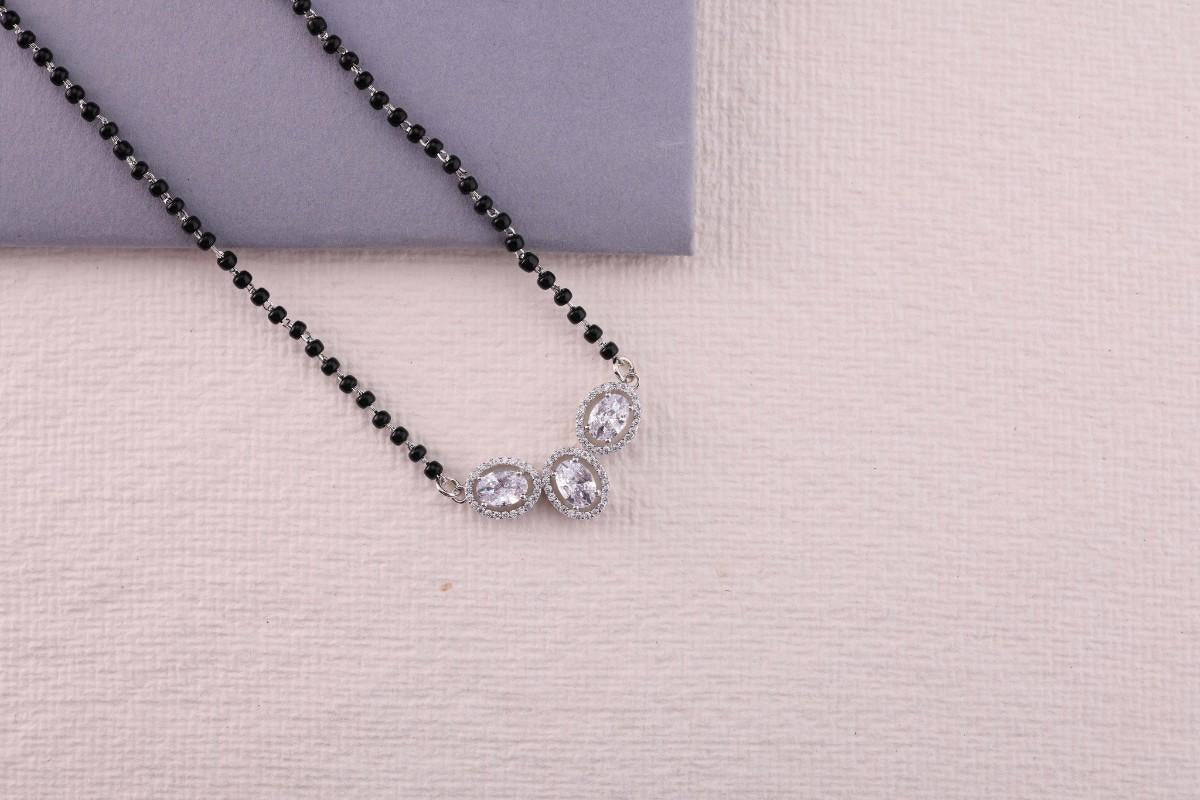 💍✨ 925 Sterling Silver Oval Triple Pendant Mangalsutra – 🔹💎 Sparkling CZ Halo Design with 🖤 Black Bead Chain for Women | 🌸 Elegant Daily & Festive Jewelry