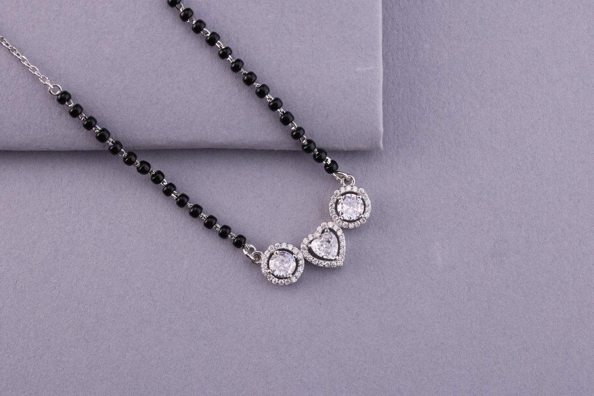 💖💍 925 Sterling Silver Heart-Center Triple CZ Pendant Mangalsutra – ✨ Elegant Halo Design with 🖤 Black Beads for Women | 🌸 Festive & Everyday Jewelry