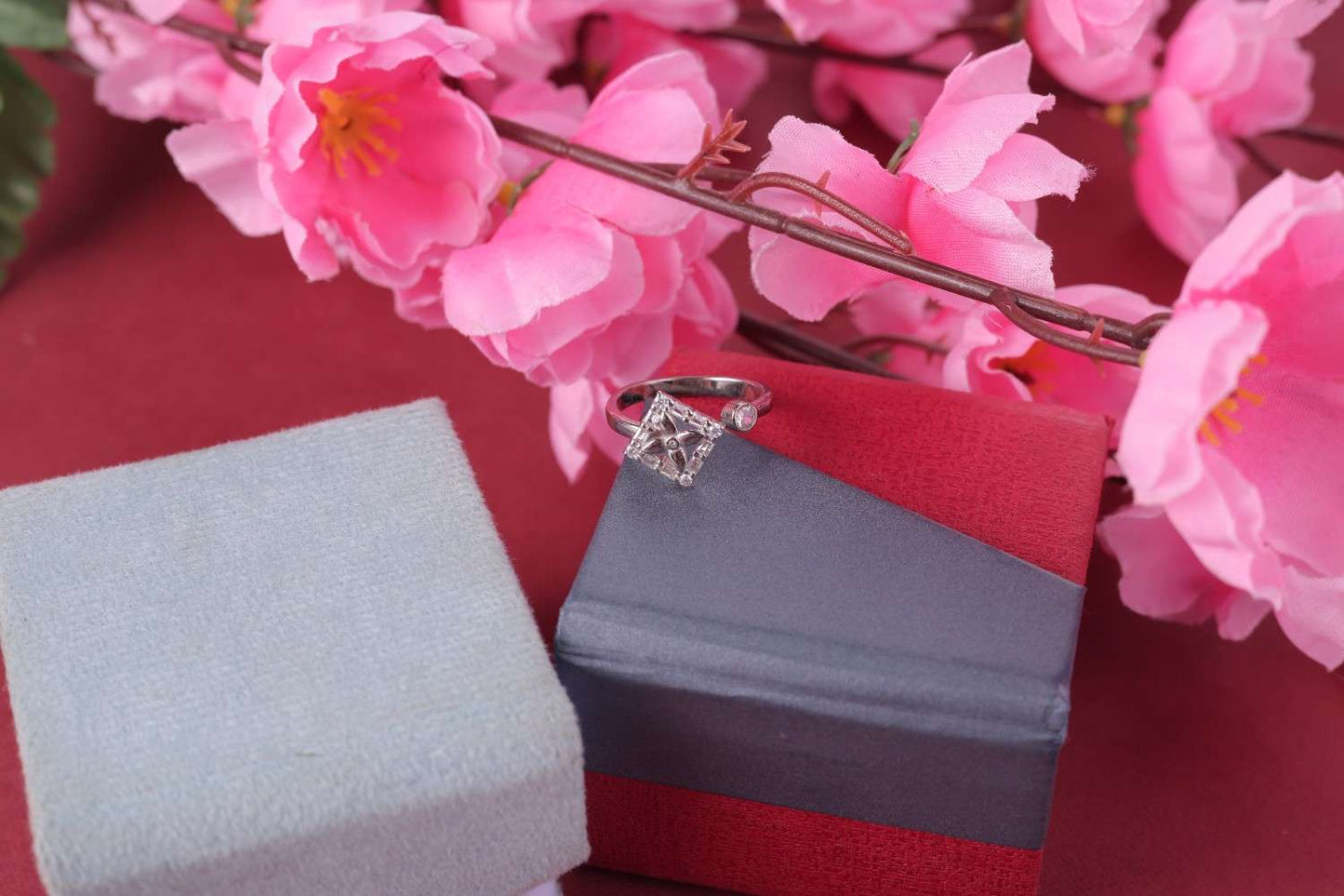 💍 925 Sterling Silver Geometric Ring ✨ Square & Round CZ – Modern Elegant Jewelry