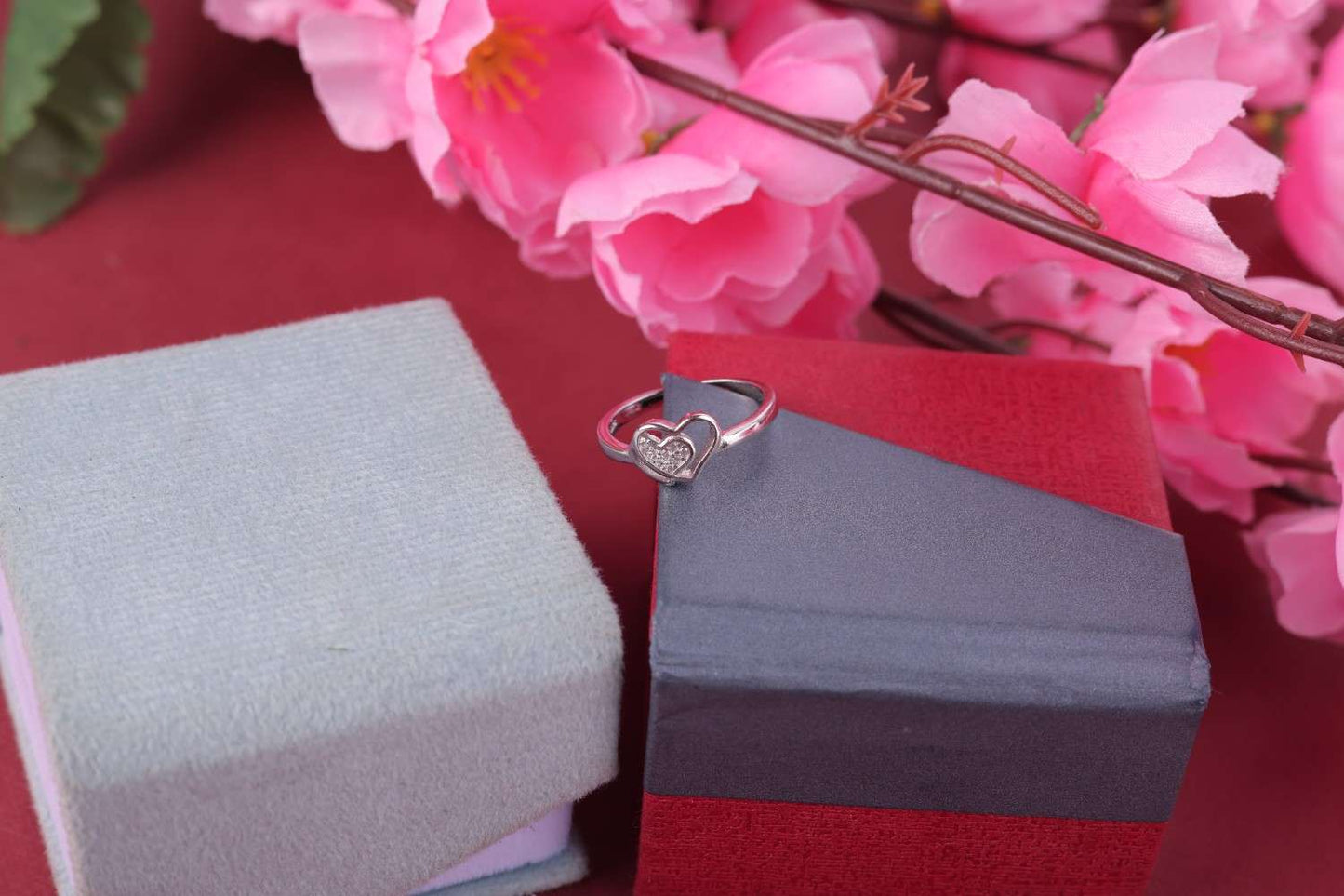✨ 925 Sterling Silver Heart Design Ring 💖 Elegant Romantic Jewelry for Women