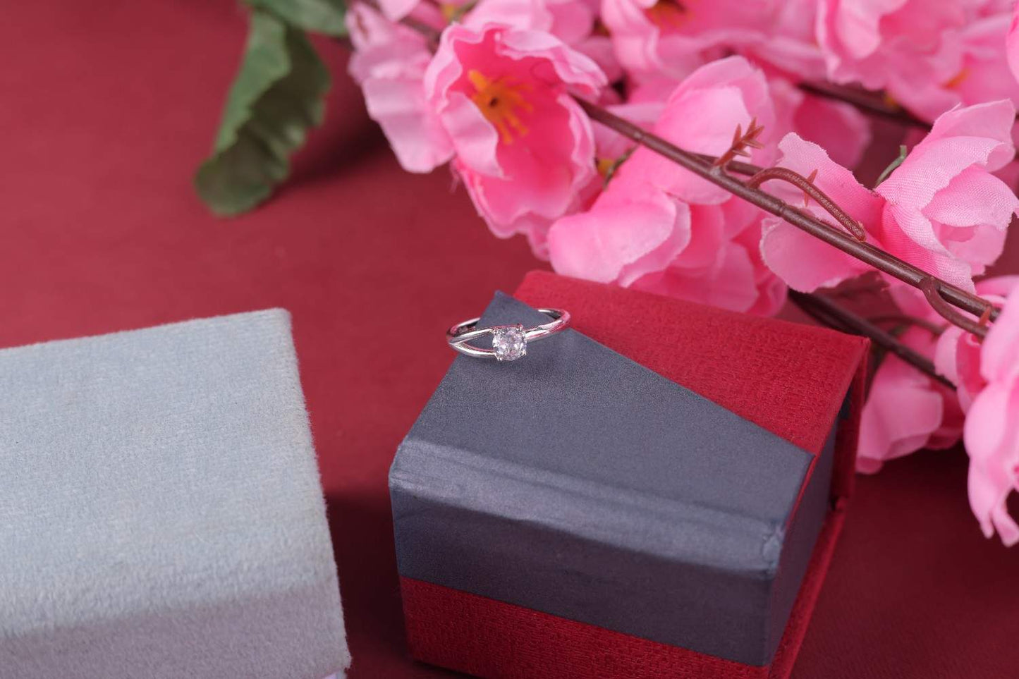 ✨ 925 Sterling Silver Ring 💍 with Sparkling White Stone ✨ – Elegant Everyday Jewelry