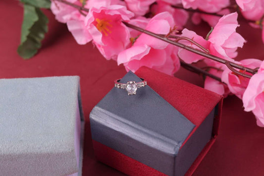 ✨ 925 Sterling Silver Solitaire Ring 💍🌟 with Sparkling White Stone – Classic Women’s Jewelry