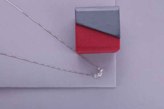 ✨ Elegant 925 Silver Chain with Crystal Pendant