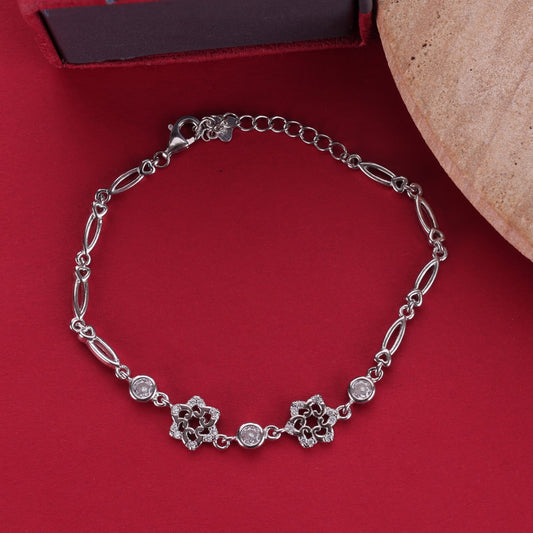 🌸 Graceful 925 Sterling Silver Floral Bracelet 🌸