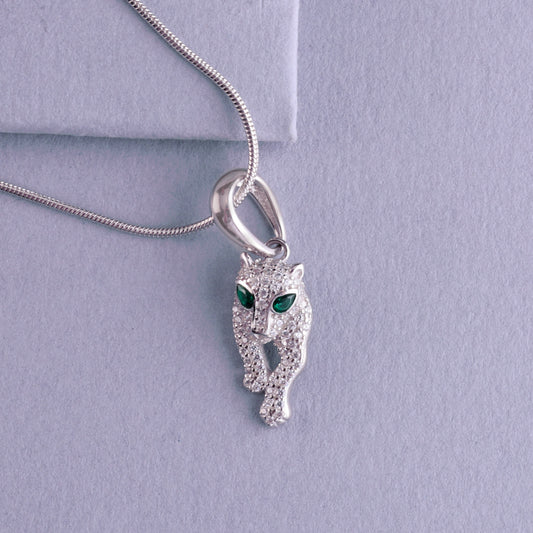 ✨925 Sterling Silver Panther Pendant with Sparkling White & Green Stones – Elegant Jewelry