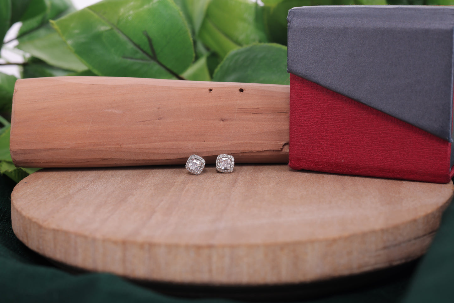 🏷️ 925 Sterling Silver Cushion-Cut Stud Earrings – Timeless Sparkle for Everyday & Special Occasions