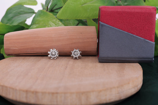🏷️ 925 Sterling Silver Nautical Wheel Stud Earrings with Sparkling Cubic Zircon – Unisex Designer Jewelry