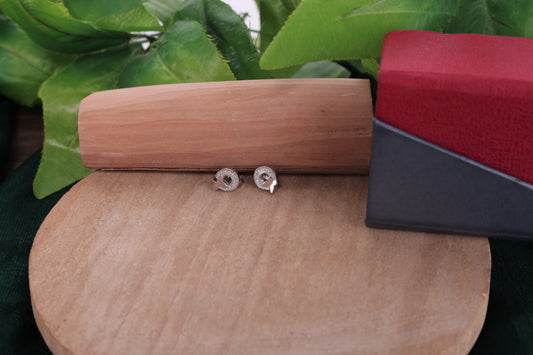 🏷️ 925 Sterling Silver Butterfly Stud Earrings with Sparkling Circular Design – Elegant Daily & Party Wear