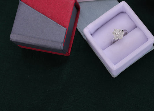 🌸 925 Sterling Silver Clover Design Ring | Elegant Luck & Charm Jewelry 💍