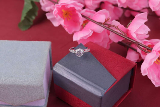 🌸 925 Sterling Silver Heart Design Ring | Sparkling CZ Stone 💖
